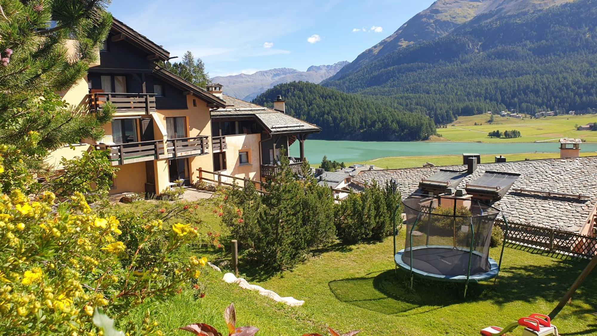Aparthotel Chesa Bellaval Silvaplana Exterior photo