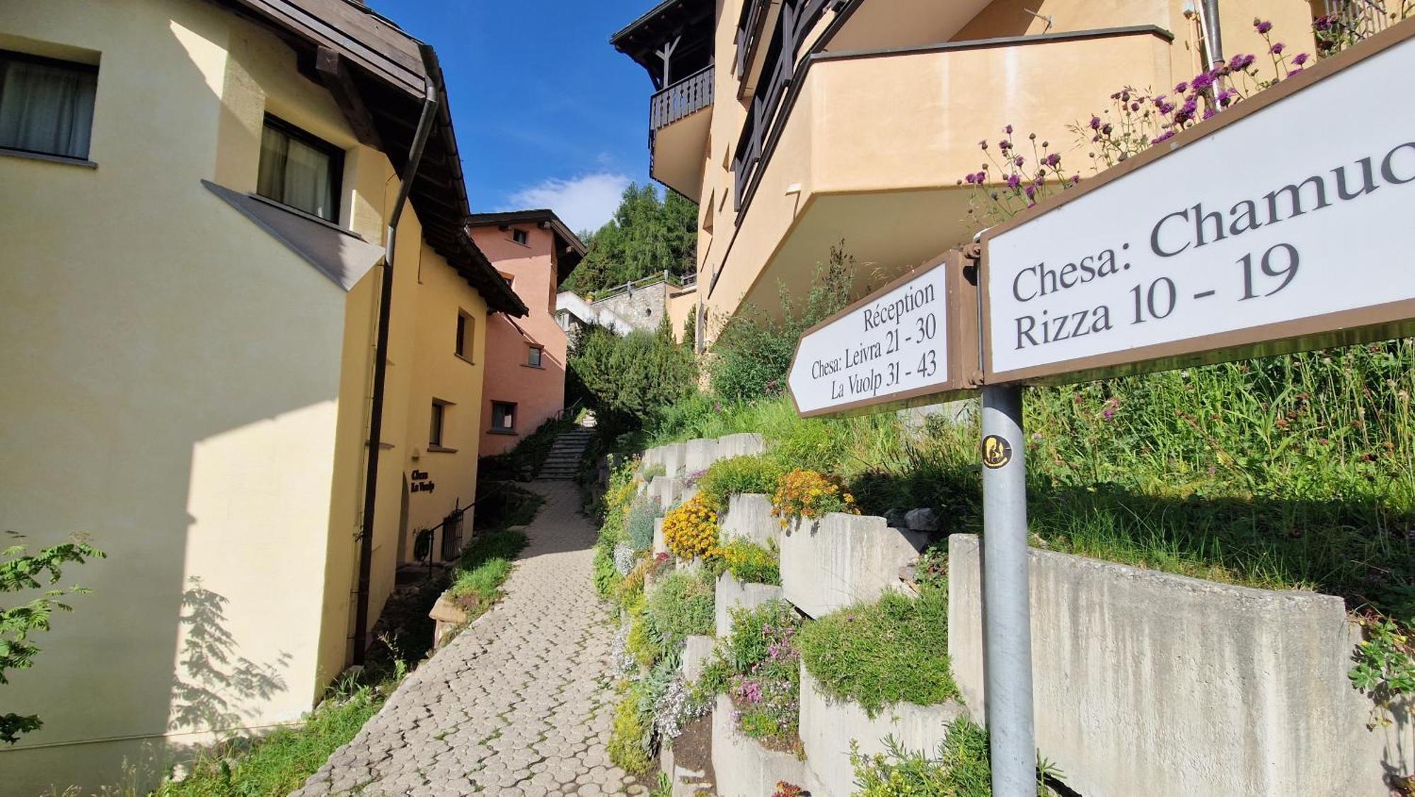 Aparthotel Chesa Bellaval Silvaplana Exterior photo