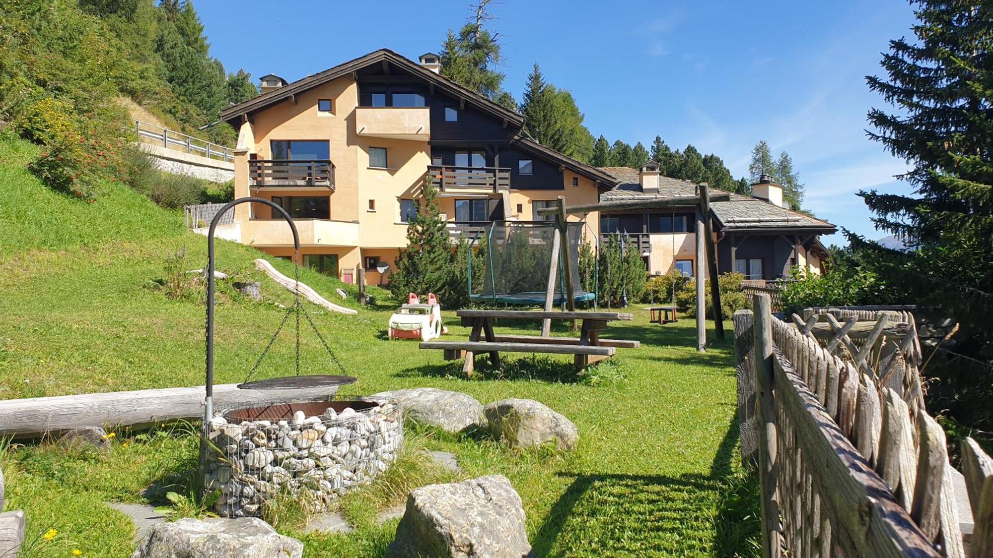 Aparthotel Chesa Bellaval Silvaplana Exterior photo